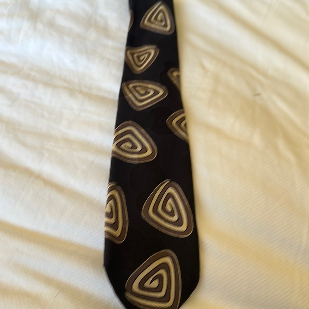 Hugo Boss silk tie